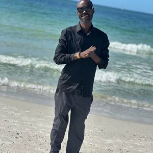 Meet your Posher, Roderick